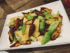地三鲜-东北饭店·饺饺者( 学府壹号店)