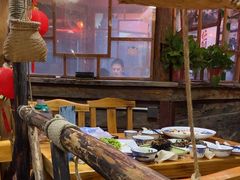 -旺角小渔村·海肠捞饭开创者(环山路店)