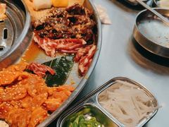 -哈哈碳都·牛肋条无限自助烤肉(台江万达店)