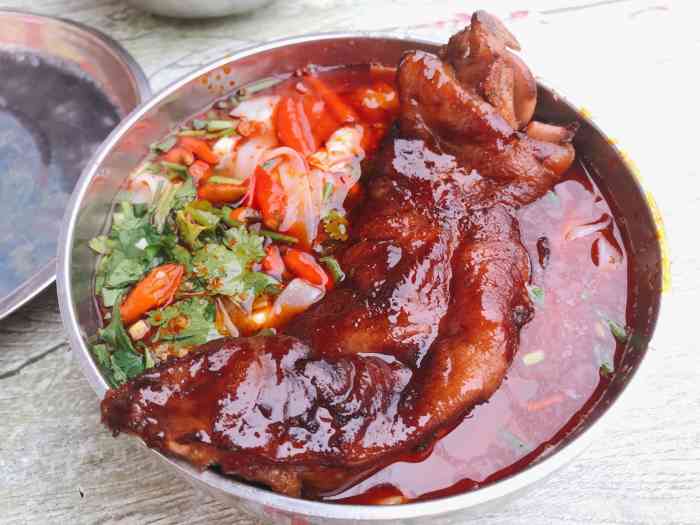 阳关立交桥龙家泡椒牛肉猪脚粉面-"认真的看了下,这个定位才是准确的