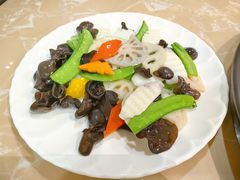 -海大大蒸汽海鲜餐厅·粤菜·特色小炒(欢乐颂店)