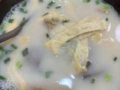 -鸭小妹鸭血粉丝(老门东店)