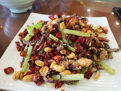 -天天初二·天津传统捞面·天津特色菜(凌奥总店)