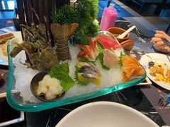 -小天鹅戴斯酒店鲸鲨百汇创作料理