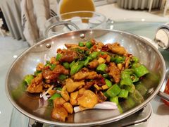 -辛香味烧鱼馆·非遗技艺·排骨红烧肉(光谷医药园店)