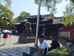 -峨眉山报国寺