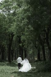 -雪中彩影婚纱摄影·微光艺术中心