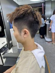 -藤野造型烫发染发