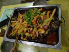 -大湾金牌万州烤鱼(沙河店)