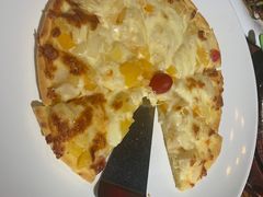-月亮眼花园餐厅书吧酒吧
