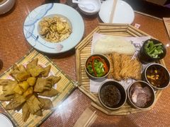 -唐山宴百姓府邸院落中餐