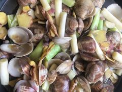 -去吃小龙虾·江湖菜·烧烤(南滨路店)