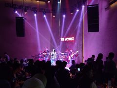 -TZ House音乐现场(来福士中心店)