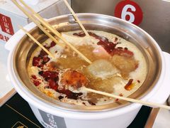 -百品聚旋转火锅(万德庄店)
