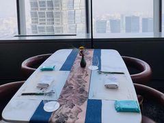-雲上錢屋·地标景观(上海中心店)