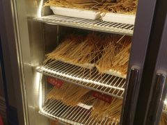 -拈签一笑黄牛肉辣卤串串
