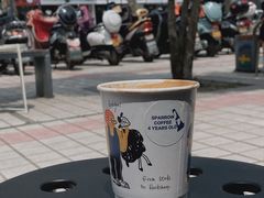 澳白-麻雀咖啡SPARROW COFFEE(十全街店)