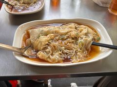 -后街女孩肠粉店