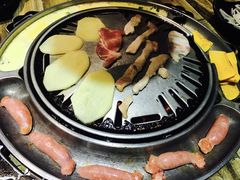 -哈哈碳都·牛肋条无限自助烤肉(台江万达店)