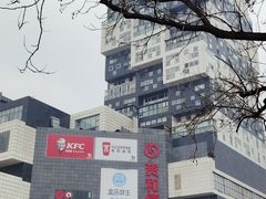 -资和信百货商场
