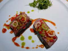 澳洲护林员谷M9+和牛西冷搭配地中海风味佐料-L'ATELIER de Joel Robuchon(外滩18号店)