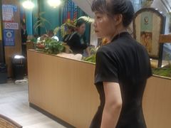 -黄泥岗·地道湖北菜(奥特莱斯店)