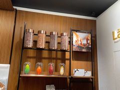 -Laderach 莱德拉(上海环贸iapm店)