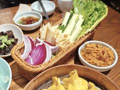 -天怡興·百年蒸饺(万豪广场店)