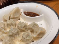 -娜仁图雅蒙古美食村(33小镇店)