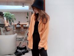 -Line 咖啡(石厦花园店)