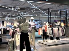 -王府井百货熙地港店