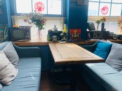 -84那年咖啡馆(李沧万达店)