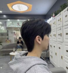 -藤野造型专业烫染接发