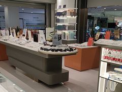 -镜客眼镜(浦江欢乐颂店)