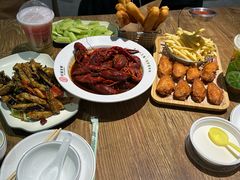 -叶派龙虾•招牌香辣蟹·海鲜(中海国际店)