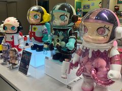 -泡泡玛特POPMART(蓝色港湾店)