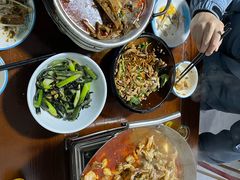 -昱龙大盆牛蛙馆(三兴街总店)