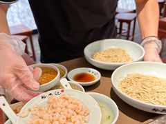 -裕兴记•蟹黄面馆(人民广场店)