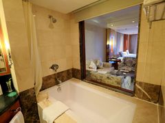 -爱时特套房酒店(会展中心远洋城店)