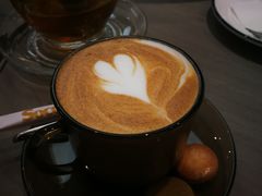 热拿铁-Perma Café樸門(五羊店)