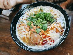 -家烧面馆【南山路知名经典面食】