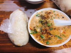 -云南大锅豆浆店