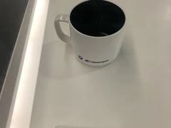 -上海宝信宝马4S店