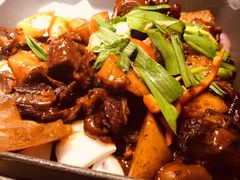 锅仔香焖小牛肉-弄堂里(雨花客厅店)