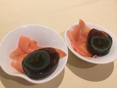 酸姜皮蛋-镛记酒家