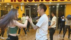 -HOT SALSA舞蹈俱乐部