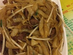 驰名干炒牛河-顺记冰室(宝华路店)