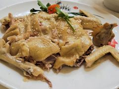 -东豪园林海鲜酒家(南港路辅路店)
