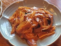 红油顺风耳-丽江金茂凯悦臻选酒店-滇香馆
