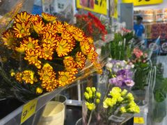 -沃尔玛(前山店)